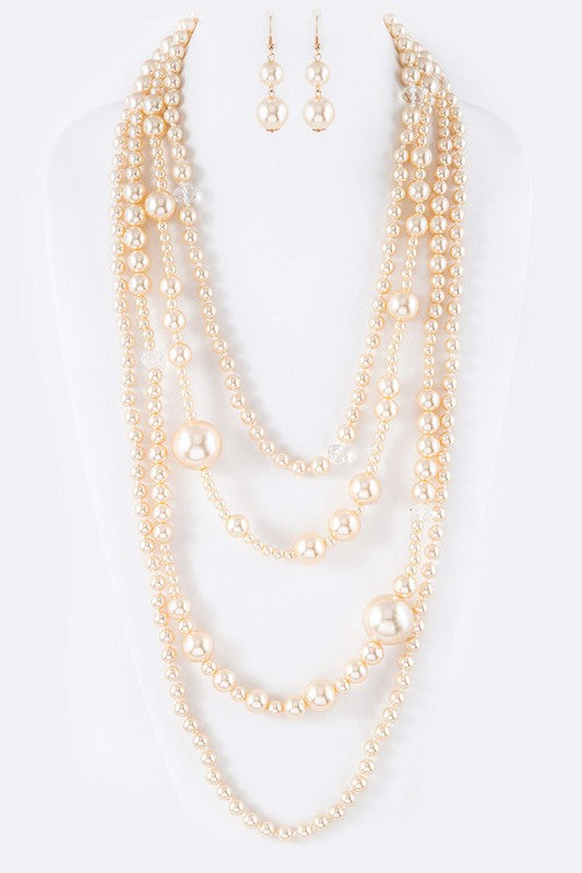 1 Dramatic Cream Pearl Statement Necklace