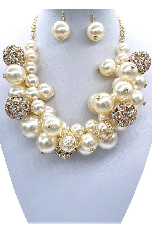 Oversize Pearl And Crystal Statement Necklace Set