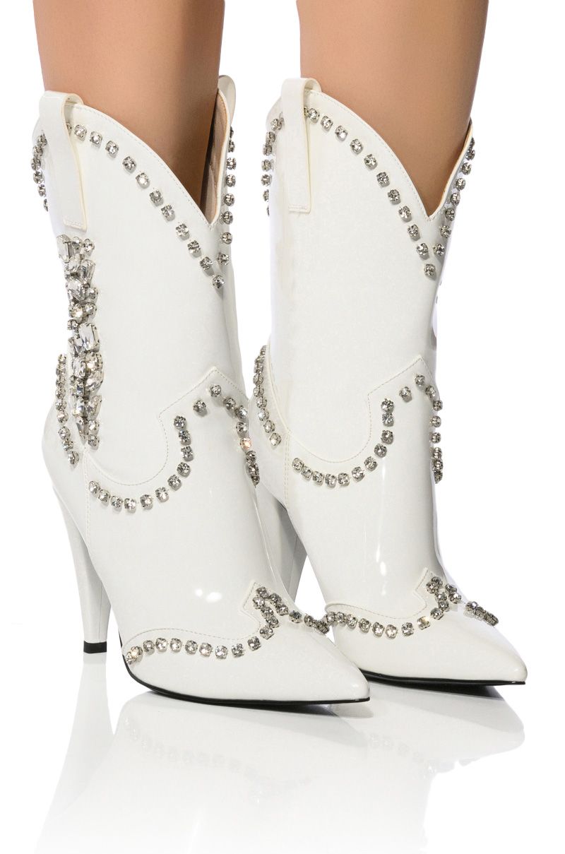 Azalea Wang 1 Embellished White & Metallic Silver Western Cowboy Boot