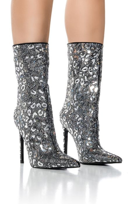 AZALEA WANG Glamorous Metallic Silver Leopard Print High Heel Boot