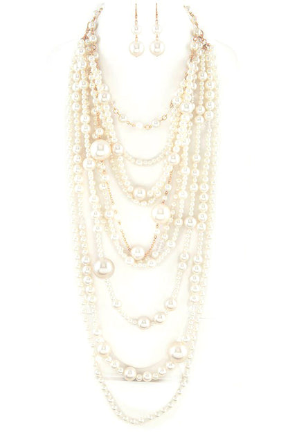 Aba Glamorous Pearl Statement Necklace