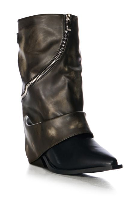 AZALEA WANG Brown Distressed Vegan Leather Slouchy Boots