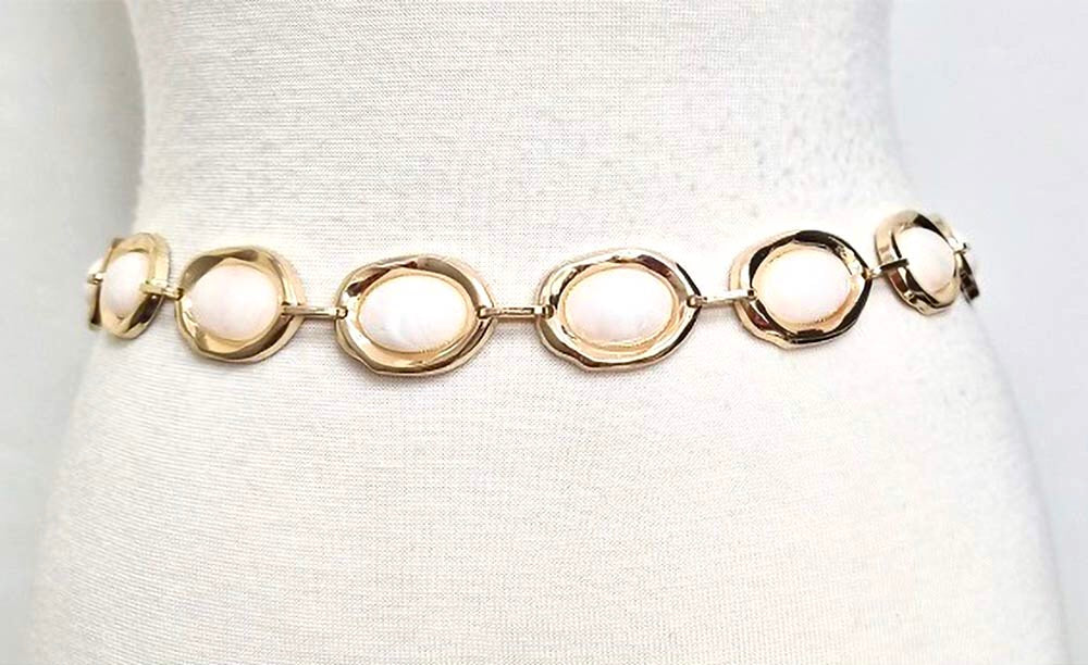 A Bejeweled Oval Stone Cluster Link Waist Chain Belt